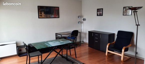 2 rooms Apartment in Dijon, France No. 323650 12