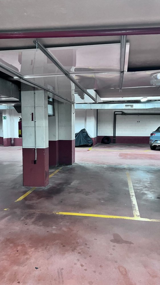 11m² Garage in A Coruna, Spain No. 274483