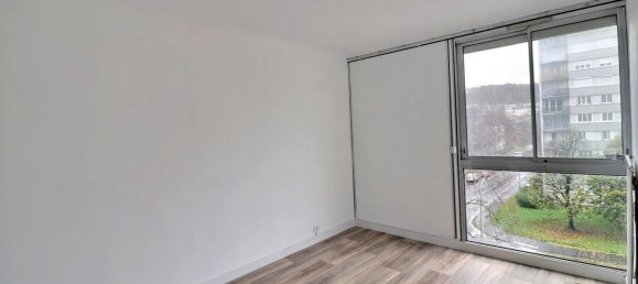 2 bedrooms Apartment in Nogent-sur-Oise, France No. 227678 5