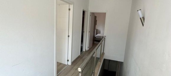 3 Schlafzimmer Doppelhaus in Covilha, Portugal, Nr. 230501 21