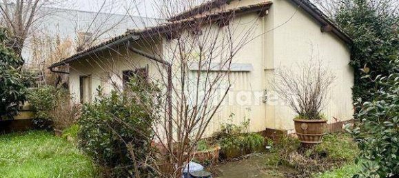 Villa de 4 dormitorios en Calcinaia, Italy No. 204347 13