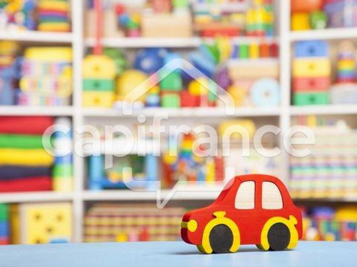 Офис 60м² в Монтаржи, Франция № 17822