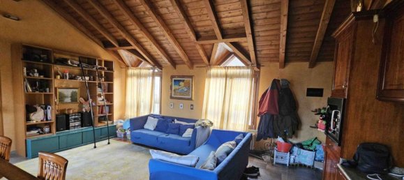 3-salle Appartement à Limbiate, Italy No. 285285 5