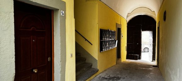 2 rooms Apartment in Albano Laziale, Italy No. 80015 4