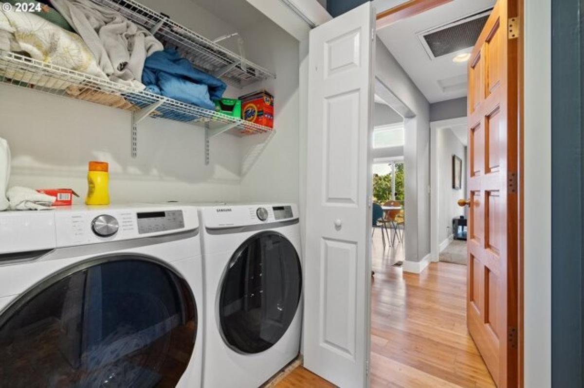 4 bedrooms House in Hood River, USA No. 417093