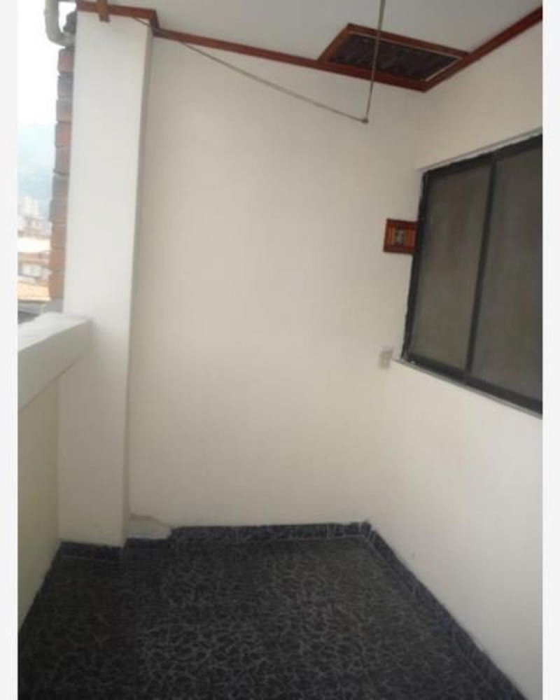 4 bedrooms Apartment in Antioquia, Colombia No. 5647