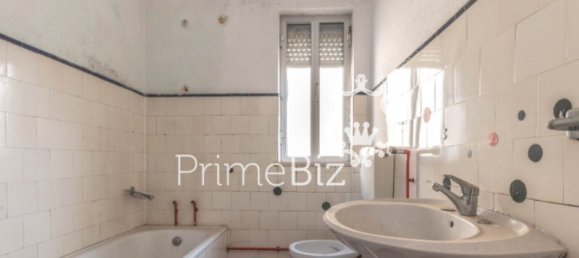  Building in Leiria, Portugal No. 136740 19