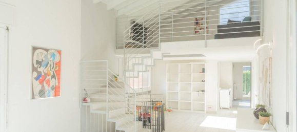 7 rooms Villa in Casciago, Italy No. 31945 2