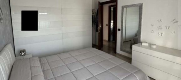 3غرفة شقة في Cardano al Campo, Italy رقم 5430 3