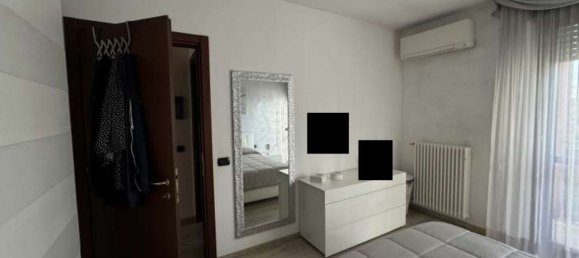 3غرفة شقة في Cardano al Campo, Italy رقم 5430 12