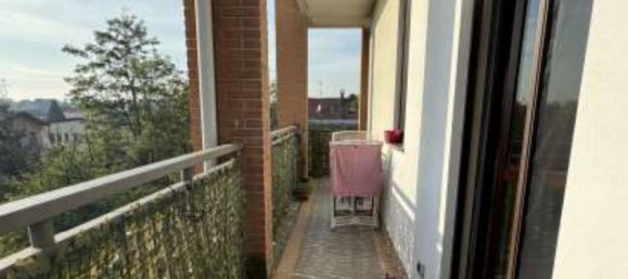 3غرفة شقة في Cardano al Campo, Italy رقم 5430 2