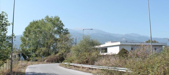 470m² Property in Pieria, Greece No. 6552 3