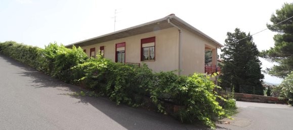 6غرفة منزل في Zafferana Etnea, Italy رقم 25272 27