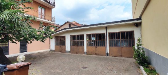 4غرفة شقة في Nichelino, Italy رقم 211746 7