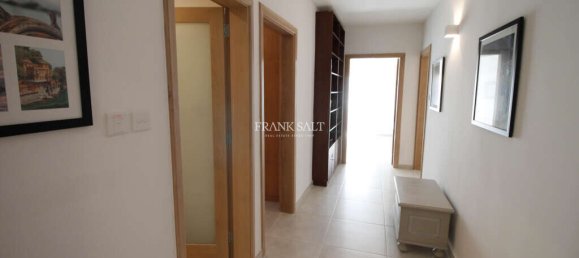 Квартира с 2 спальнями в Сент-Джулианс, Мальта № 9462 19