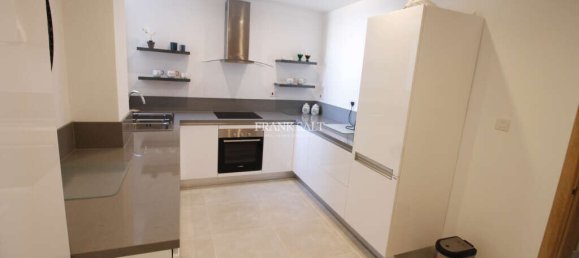 Квартира с 2 спальнями в Сент-Джулианс, Мальта № 9462 17