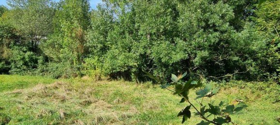  Land in Pressbaum, Austria No. 51580 9