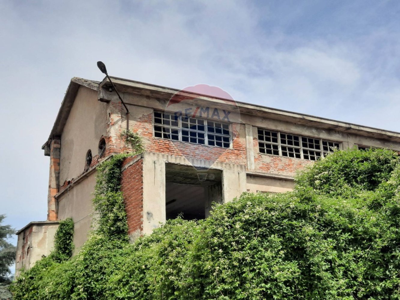 Grundstück in Turbigo, Italy 7925m², Nr. 295044