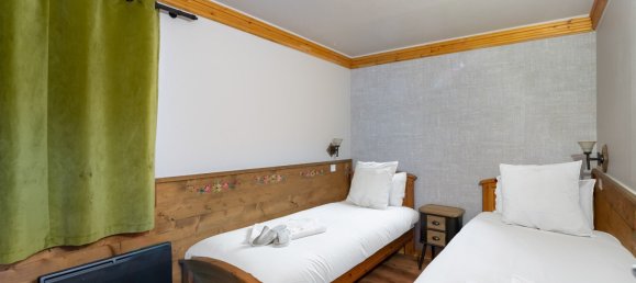 4 bedrooms Apartment in Les Belleville, France No. 296 9