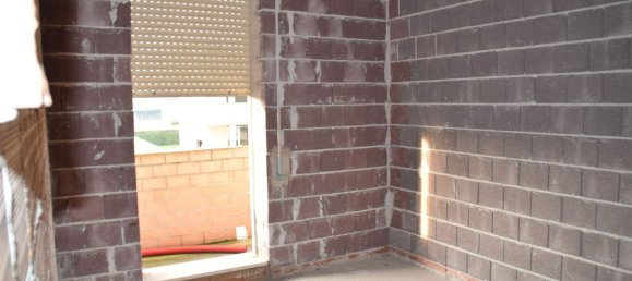 3 bedrooms House in Porto Viro, Italy No. 331269 20