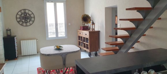 Casa de 2 dormitorios en Pons, France No. 359835 5