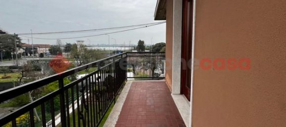 5 rooms Villa in Isola della Scala, Italy No. 232372 2