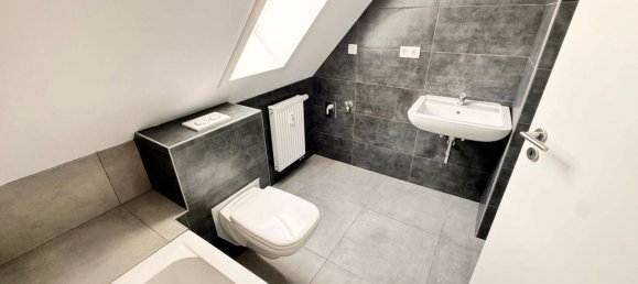 Квартира с 2 комнатами в Forchheim, Германия № 271665 5