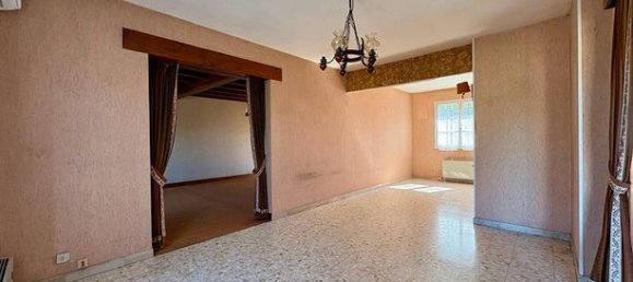 3 bedrooms House in Cousance, France No. 360352 4