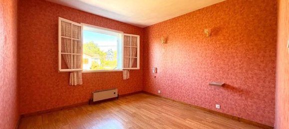 3 bedrooms House in Cousance, France No. 360352 12