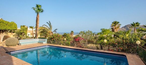 Villa de 4 dormitorios en Altea, Spain No. 190491 4