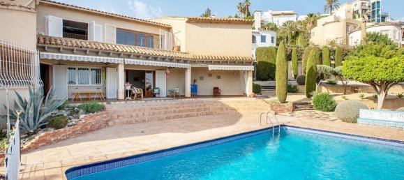 Villa de 4 dormitorios en Altea, Spain No. 190491 2