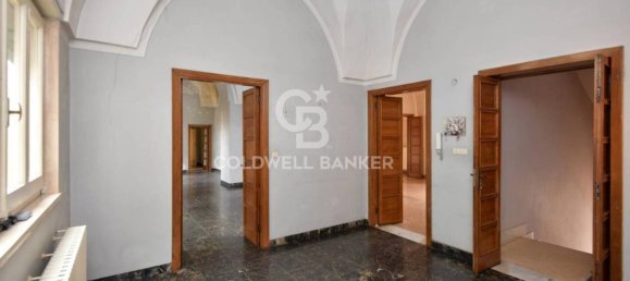 5 rooms Apartment in Mesagne, Italy No. 37563 4