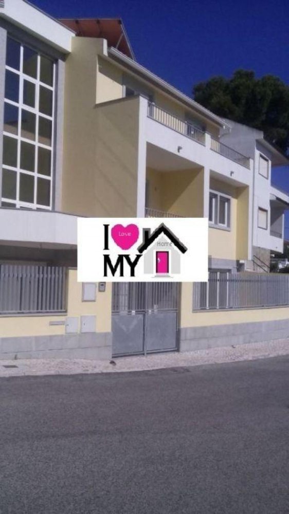 Casa T6 em Cascais, Portugal N.º 2701