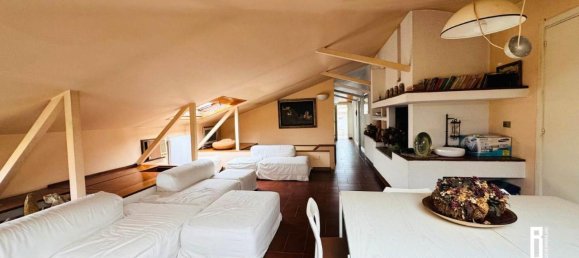 Квартира с 6 комнатами в Кальяри, Италия № 41416 11