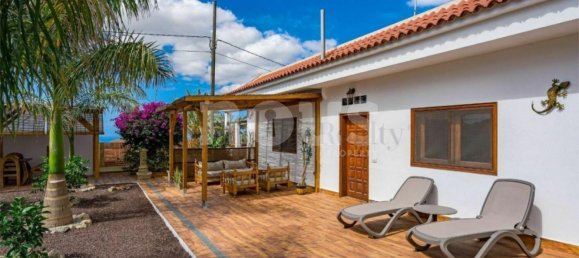 4 Schlafzimmer Villa in Buzanada, Spain, Nr. 13910 8