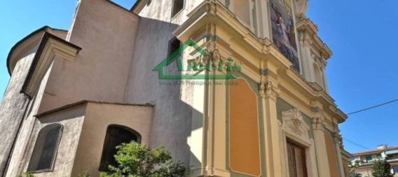 Propiedad comercial de 4 habitaciónes en Pontedassio, Italy No. 104197 3