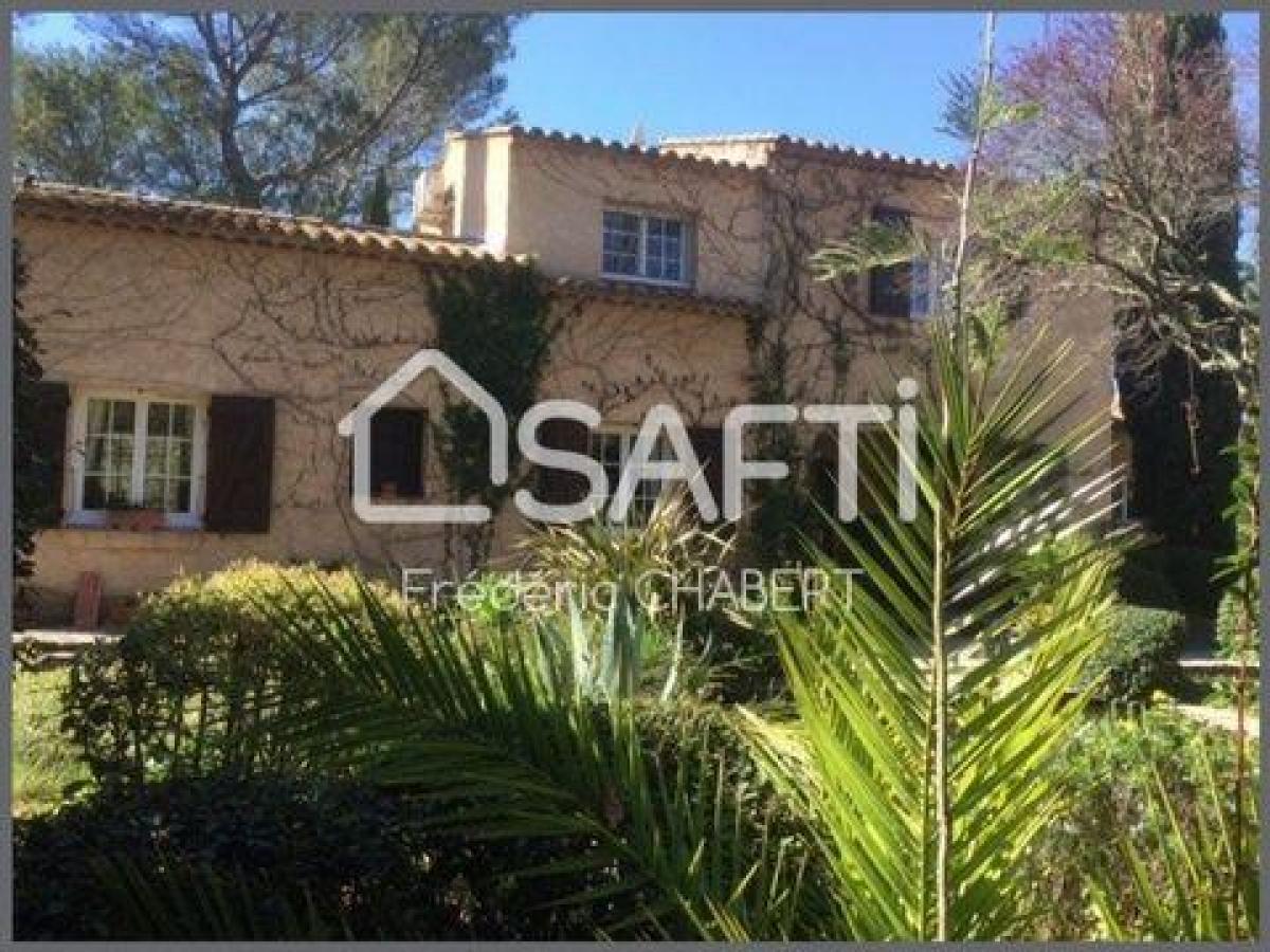 3 bedrooms House in Seillans, France No. 8970