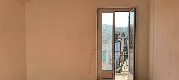 3 Schlafzimmer Wohnung in Niella Tanaro, Italy, Nr. 63223 3