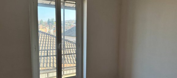 3 Schlafzimmer Wohnung in Niella Tanaro, Italy, Nr. 63223 16