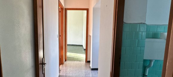 3 Schlafzimmer Wohnung in Niella Tanaro, Italy, Nr. 63223 13