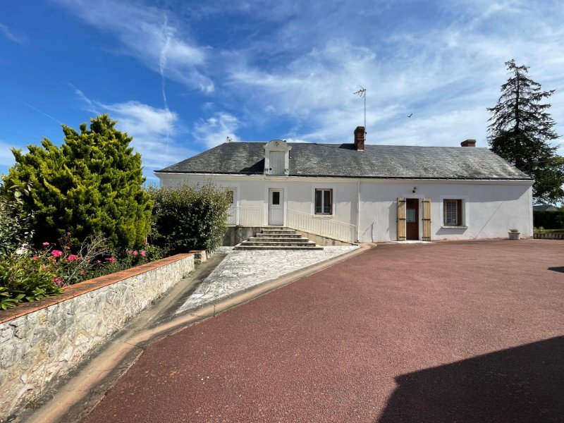 4 bedrooms House in Genille, France No. 159300