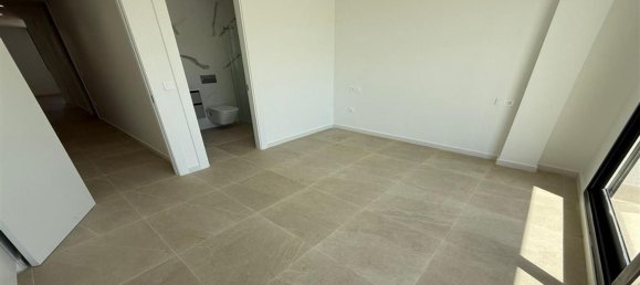 Casa de 5 dormitorios en Guardamar del Segura, Spain No. 151930 31