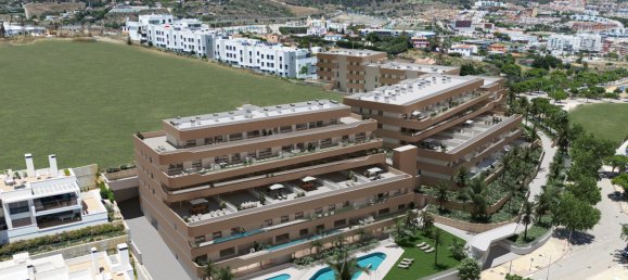 3 bedrooms Penthouse in Estepona, Spain No. 6200 7