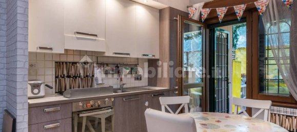 2 bedrooms Apartment in Marino, Italy No. 20801 2