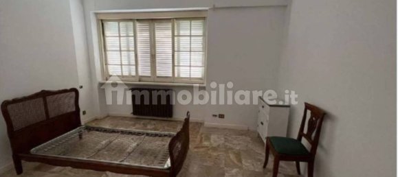 Квартира с 2 спальнями в Рим, Италия № 379380 8