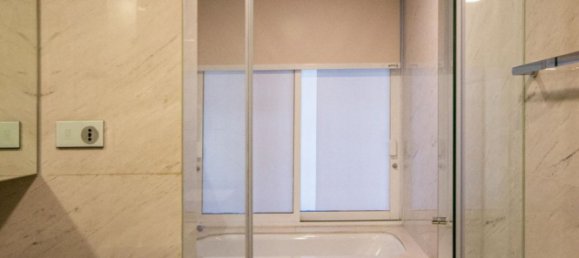 4 bedrooms Apartment in District 3, Vietnam No. 18412 16