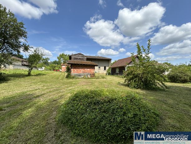 Дом с 2 спальнями в Витри-ле-Франсуа, Франция № 307776