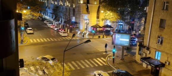 4 bedrooms Apartment in Yasamal, Azerbaijan No. 1423 10