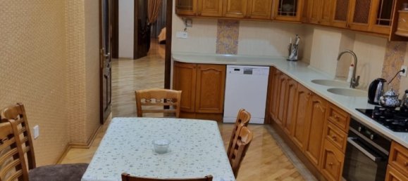 4 bedrooms Apartment in Yasamal, Azerbaijan No. 1423 15