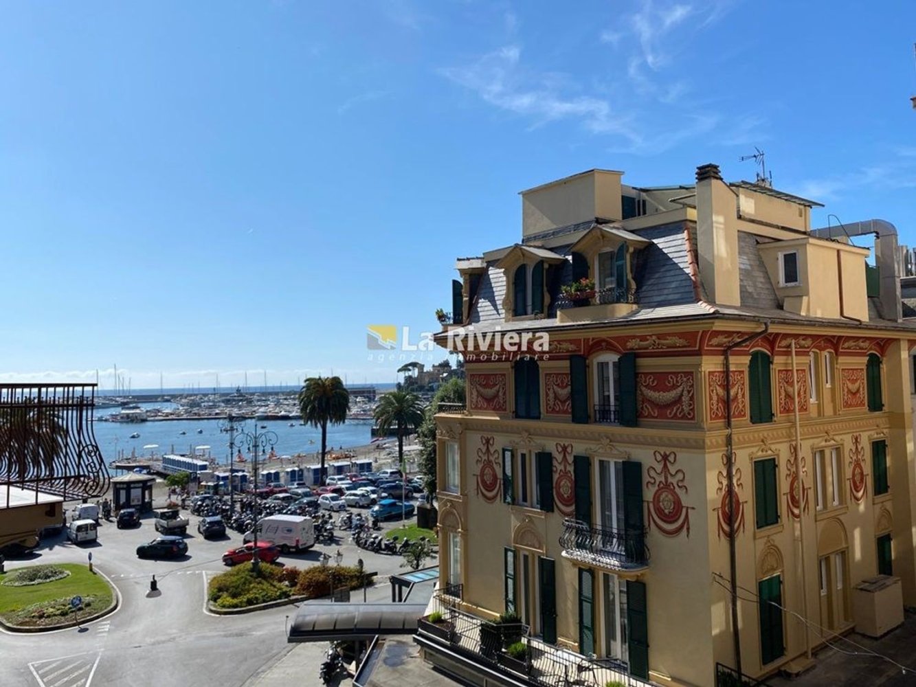 Квартира с 5 спальнями в Рапалло, Италия № 401196